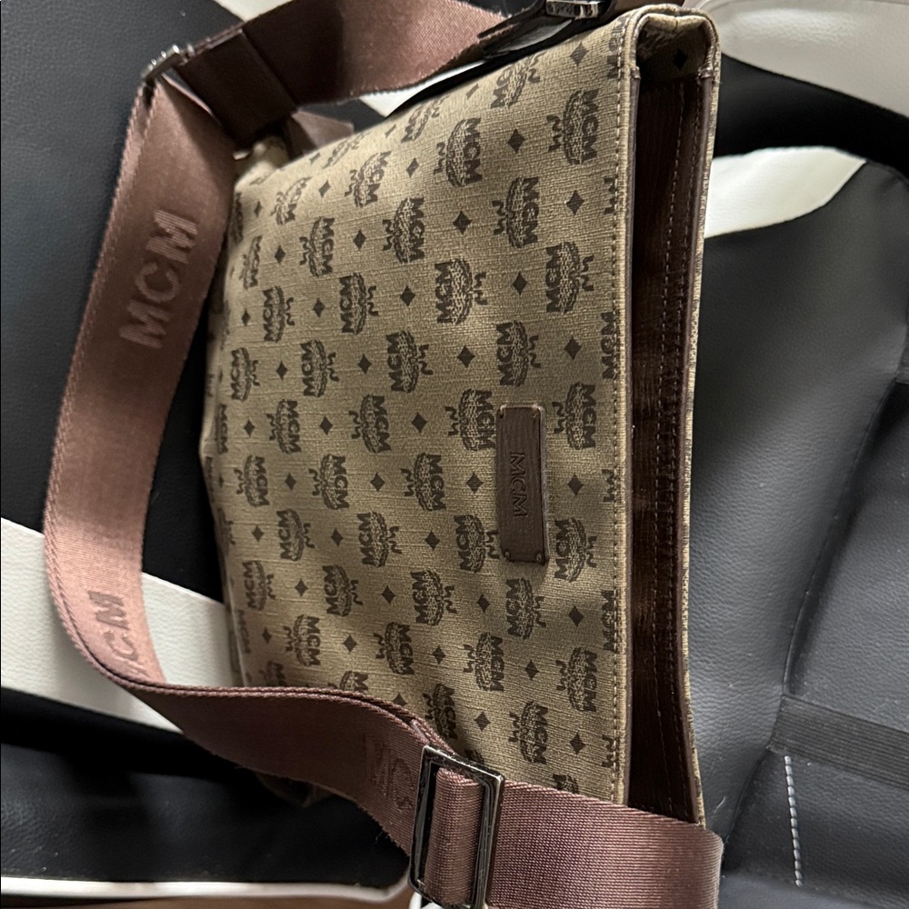 MCM Tan and Brown Logo Messenger Bag - Picture 4 of 14